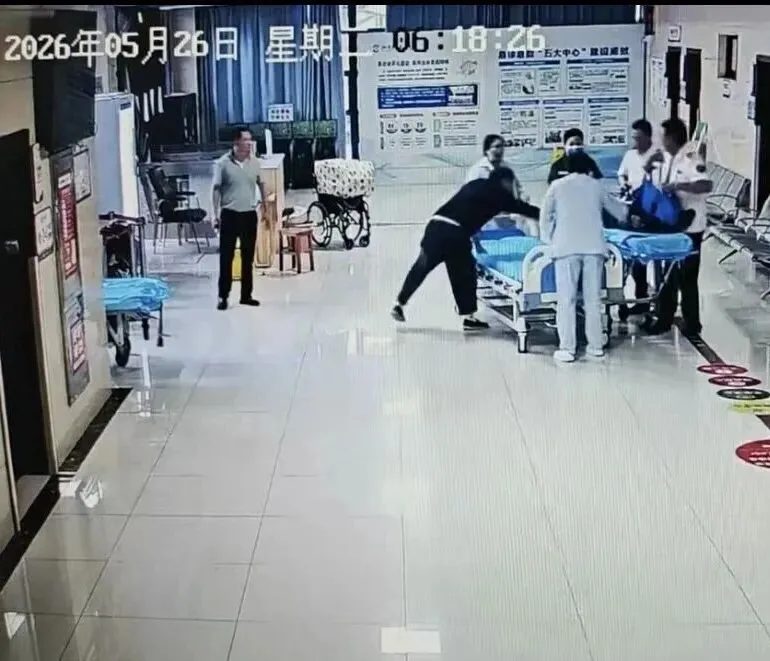 两度生死、两度重生！ 五面锦旗见证：6年两次心脏骤停，均被成功救回