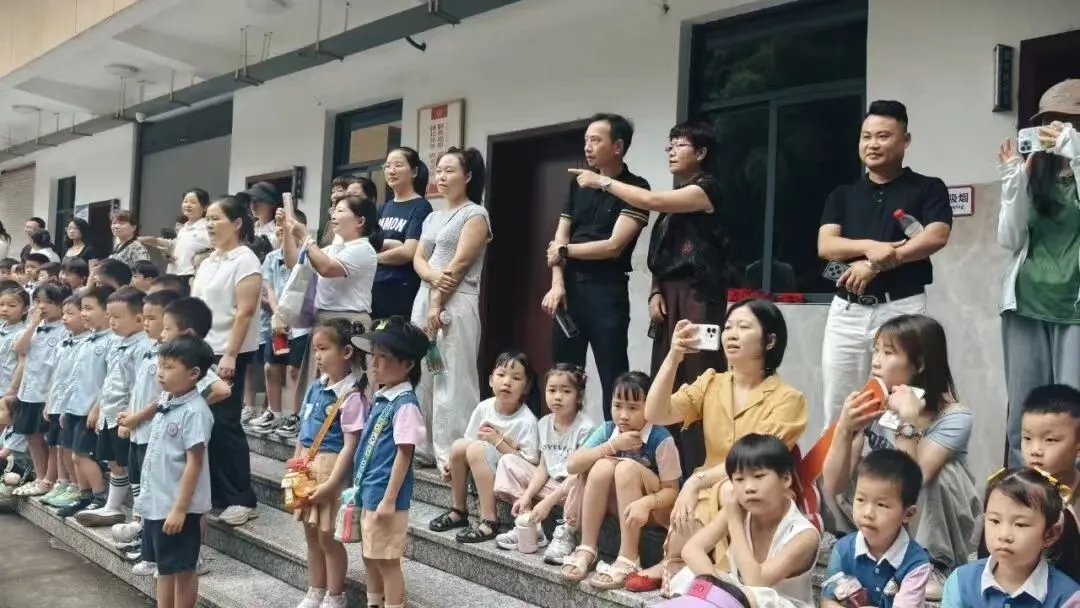 上饶市玉山县瑾山小学: 小学初体验,成长新起点