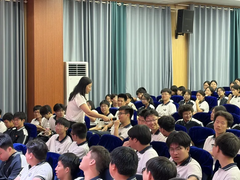 三日砺兵铸铁骨 少年亮剑正当时 ——湘机中学新高二、新高三教育整训圆满收官
