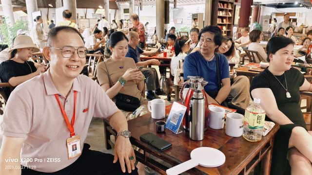 弘扬收藏文化 助力旅发盛会 ——湘潭市2026年首届藏品交流会受到众多藏友追捧