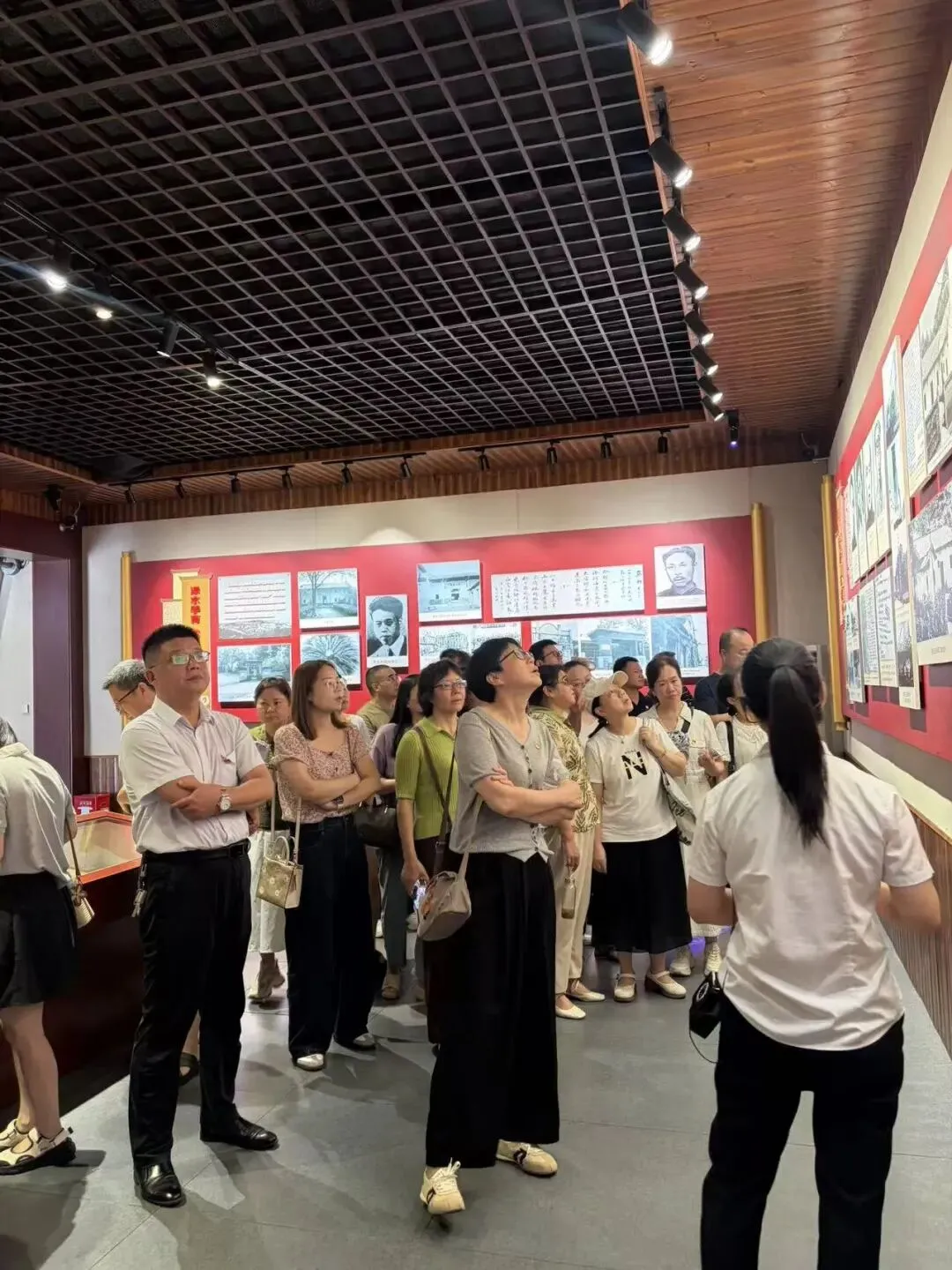 薪火赓续守初心 笃行育人庆华诞——中共湘潭市第二中学委员会开展2026年庆“七一”系列主题活动