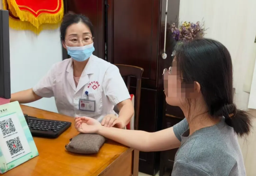 湘潭市中医医院中医外科:古法制膏疗顽疡 中医妙手解沉疴
