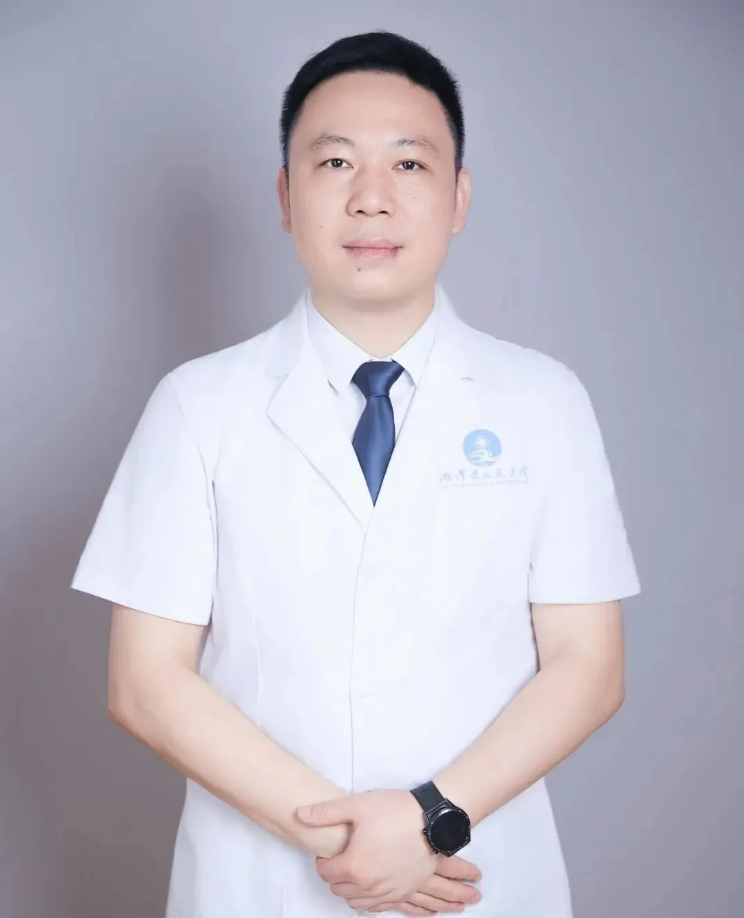 医师节特辑|医师的AB面,双面皆风华