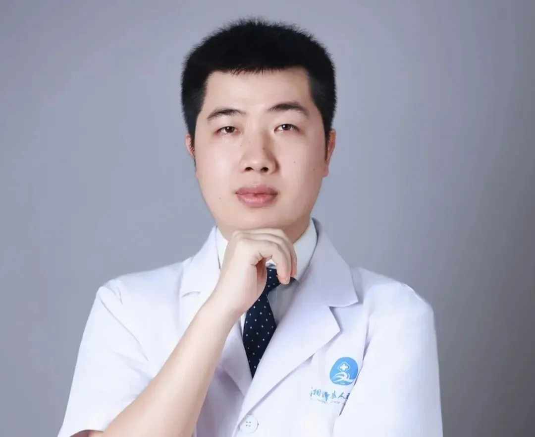医师节特辑|医师的AB面,双面皆风华