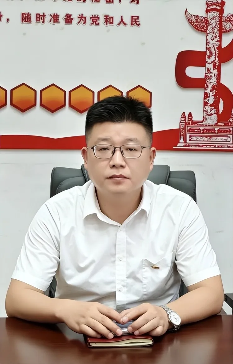 研析试题明方向,淬炼师能启新程——湘潭市二中开展第一期教研组长校本研修及青年教师业务考核活动