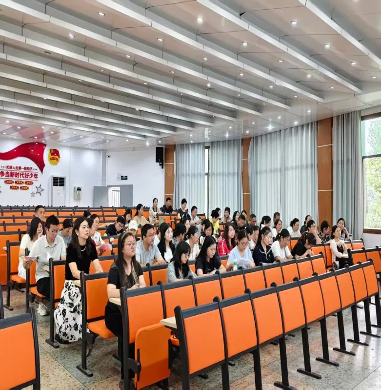 润心启智锚定育人方向,精研笃行深耕课堂本真——湘潭市二中2026年下学期第一次集中校本研修活动