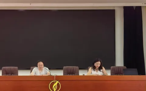 赋能自主管理，助推学风建设——湘潭市二中开展新学期学习委员培训活动