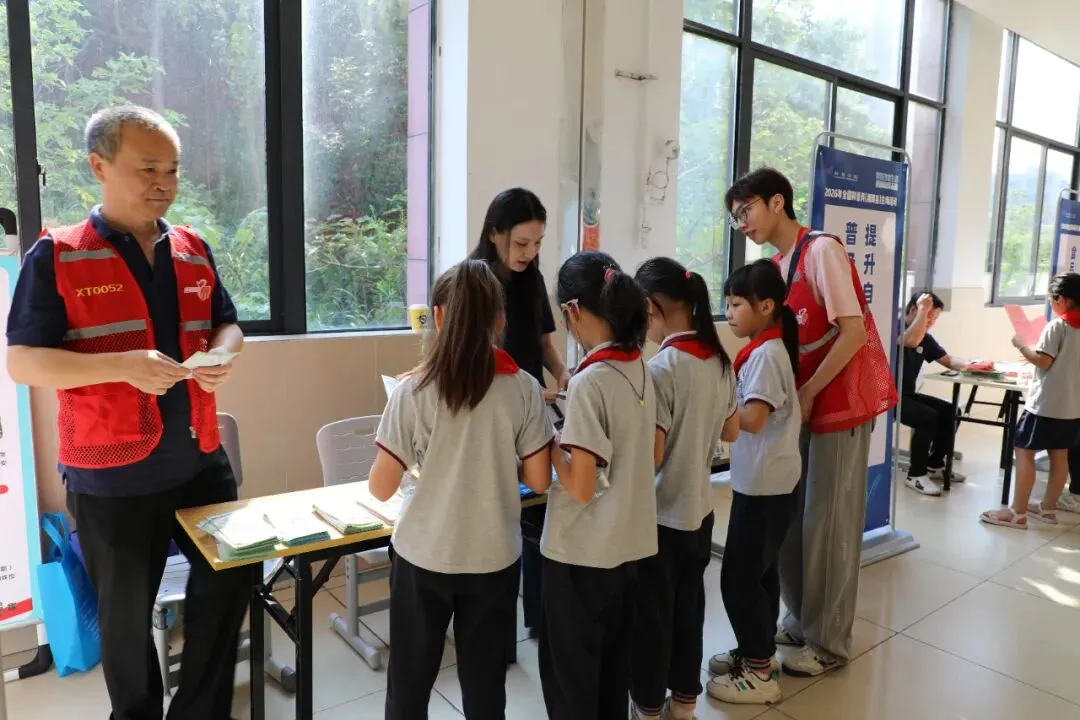 科普赋能 健康守护 美好生活——湘潭县疾控中心积极开展全国科普月健康宣传活动