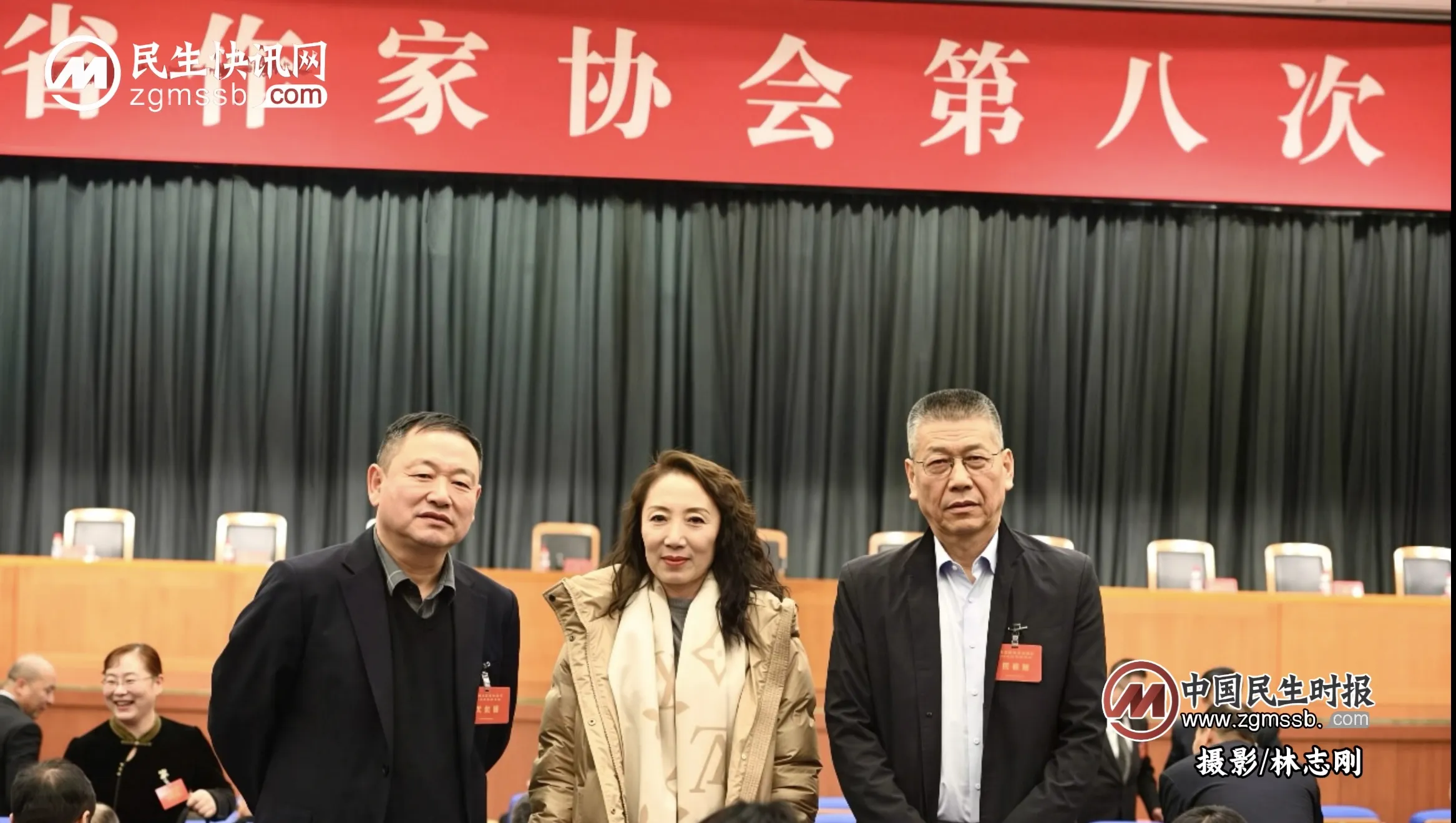 【观察眼】黑土为墨，岁月为笺——探访作家于博的文影双栖创作路