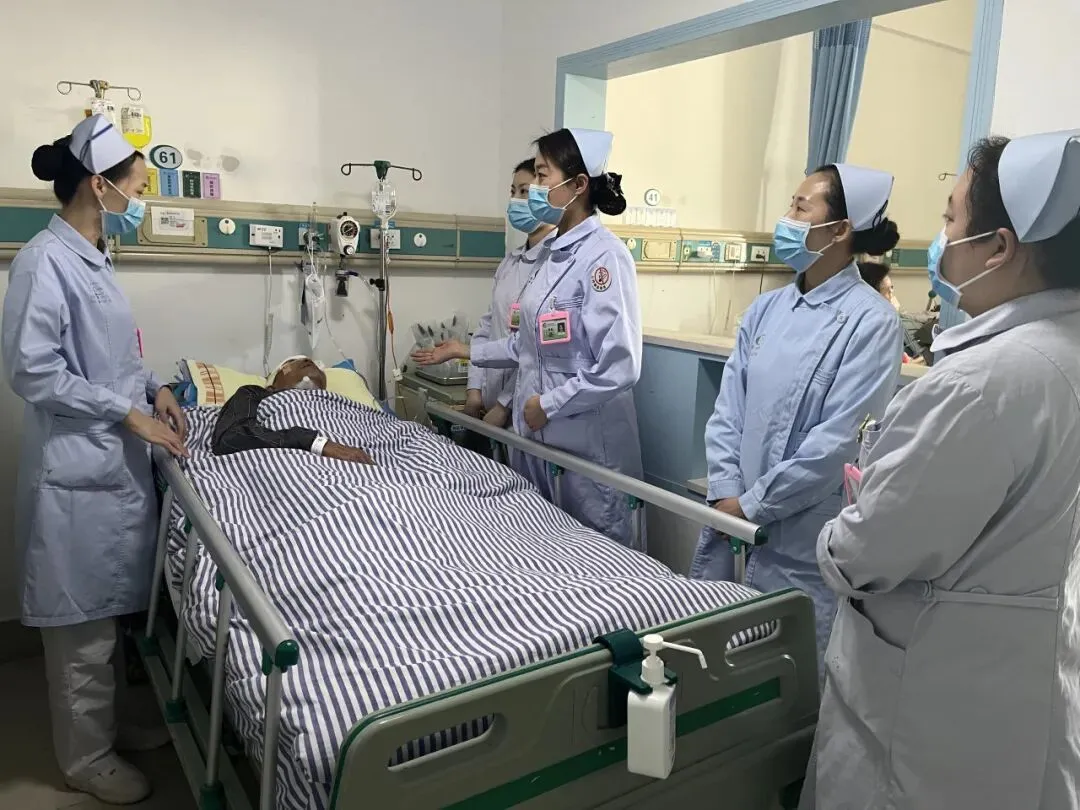 以医者微光，护国庆烟火——湘潭市中心医院神经外科假日救治纪实