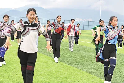 哈尼梯田在保护利用中生机勃发—— 千年古梯田,山水赋新韵(文化中国行·人文观察·申遗成功之后②) 本报记者 刘 阳 杨文明